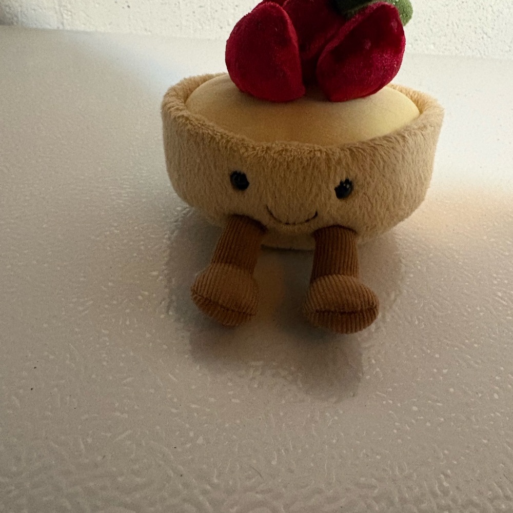 Jellycat Amuseables Fleurette Tarte Aux Fraises